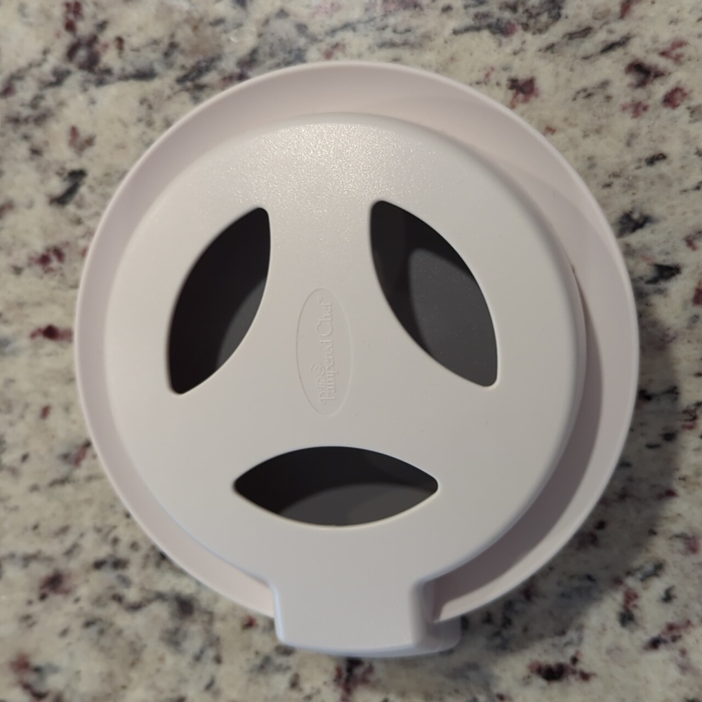 Pampered Chef Close and Cut